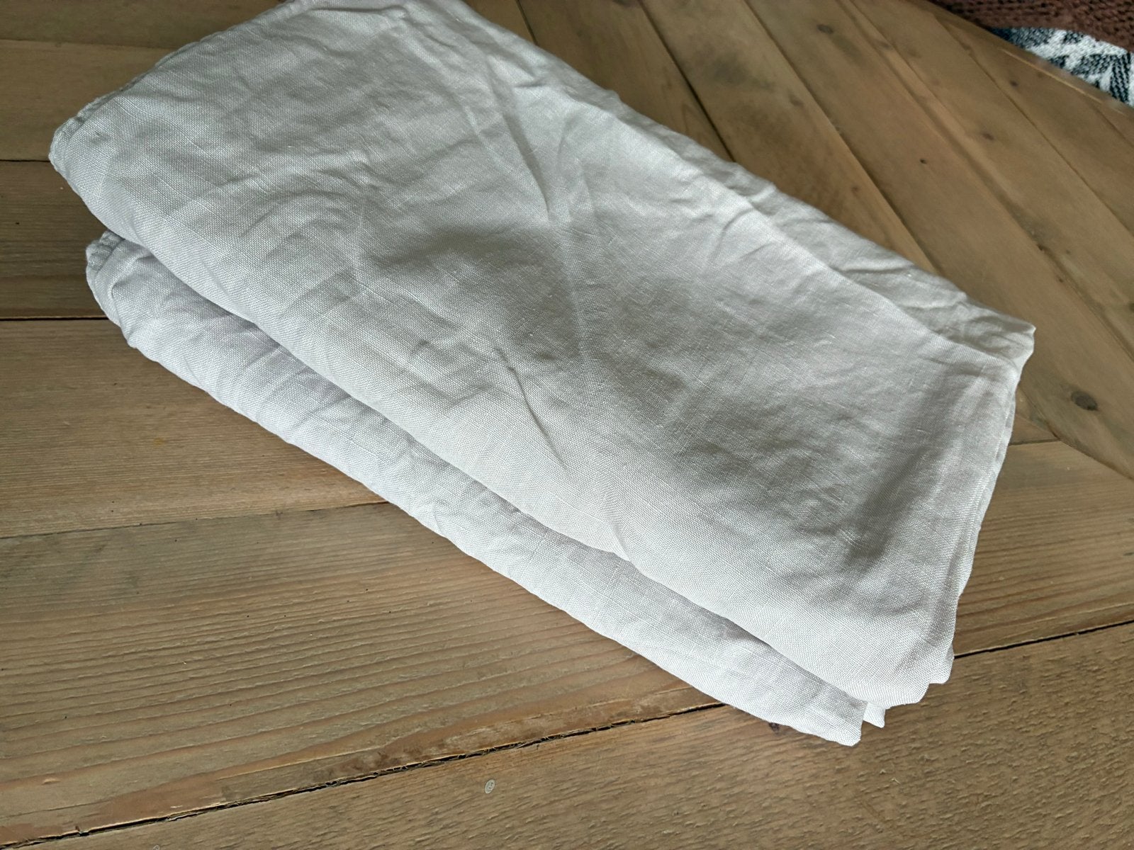 2x H&M linnen kussenslopen lichtgrijs 60x70 cm, Ophalen of Verzenden, Zo goed als nieuw, Grijs, Hoeslaken of Sloop