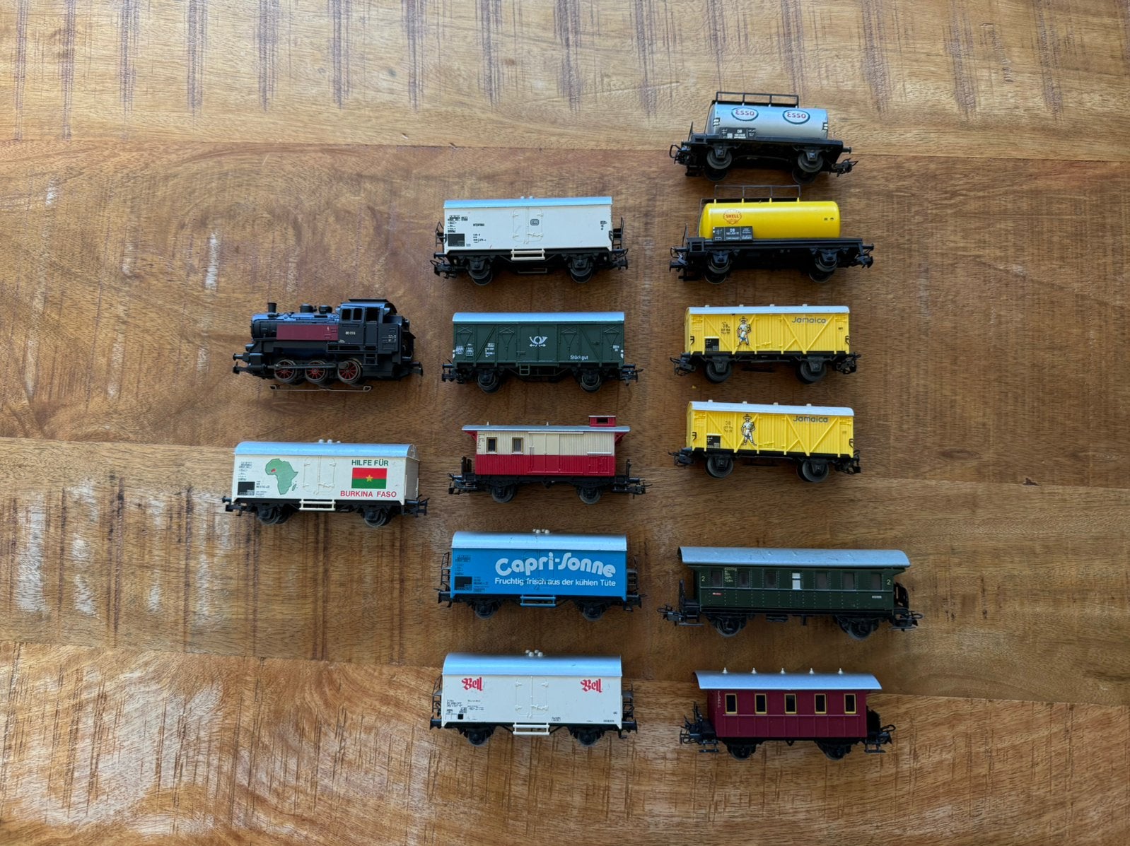 Marklin locomotief BR80 Digitaal plus 12 wagons nette staat, Wisselstroom, Treinset, Ophalen of Verzenden, Zo goed als nieuw