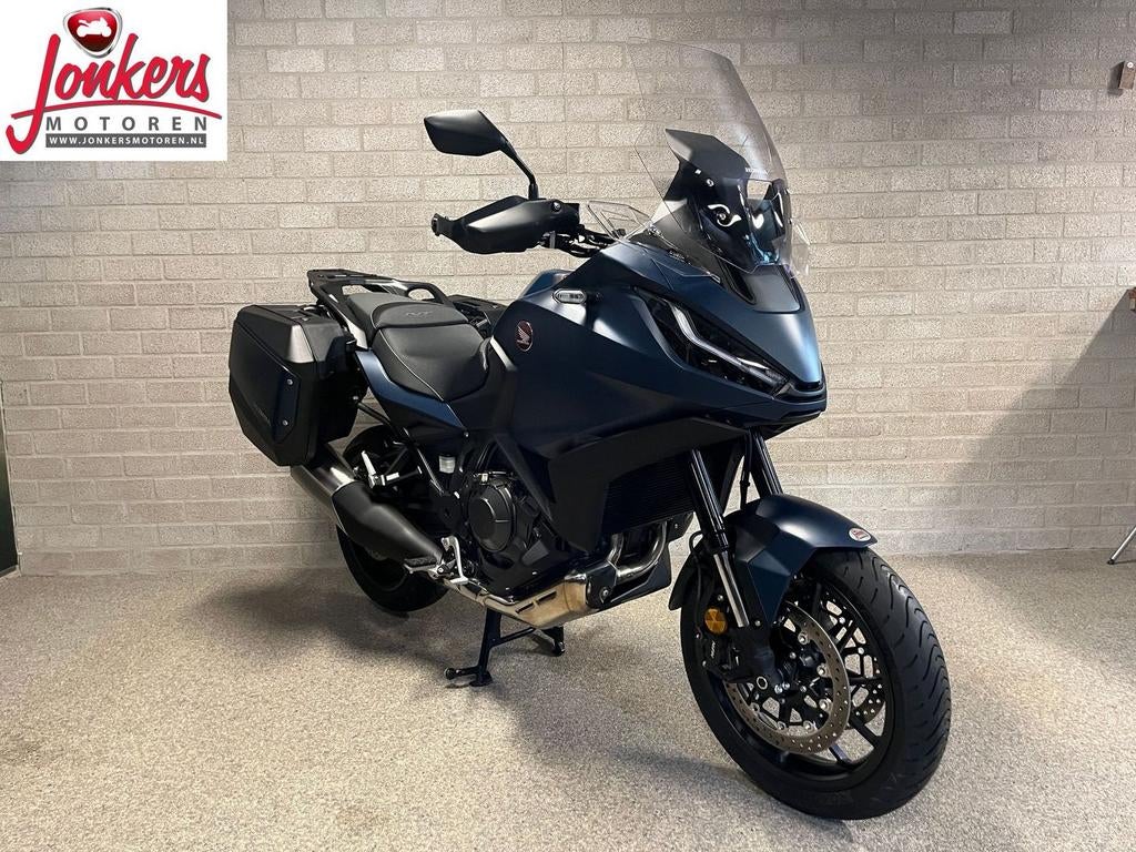 HONDA NT 1100 (bj 2024), Motoren, 2 cilinders, HONDA, Motorrijbewijs A, Bedrijf