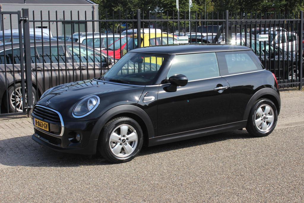 Mini Mini 1.5 Cooper, Navigatie, 136PK!, Auto's, Mini, Bedrijf, Te koop, Cooper, ABS, Airbags, Airconditioning, Alarm, Android Auto