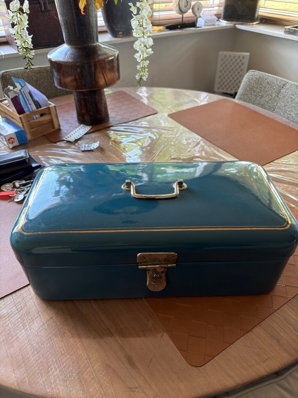 Prachtige Blauw geëmailleerd broodtrommel, Antiek en Kunst, Ophalen