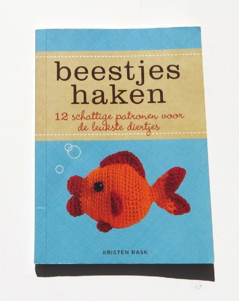 Haakboek M5176: Kirsten Rask - beestjes haken, Breien en Haken, Kirsten Rask, Ophalen of Verzenden, Zo goed als nieuw