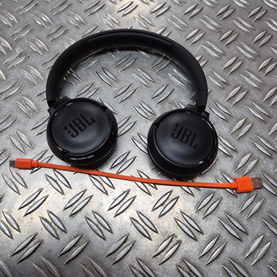 JBL Tune 510BT Draadloze Koptelefoon met USB kabel, Overige merken, Gebruikt, Draadloos, X