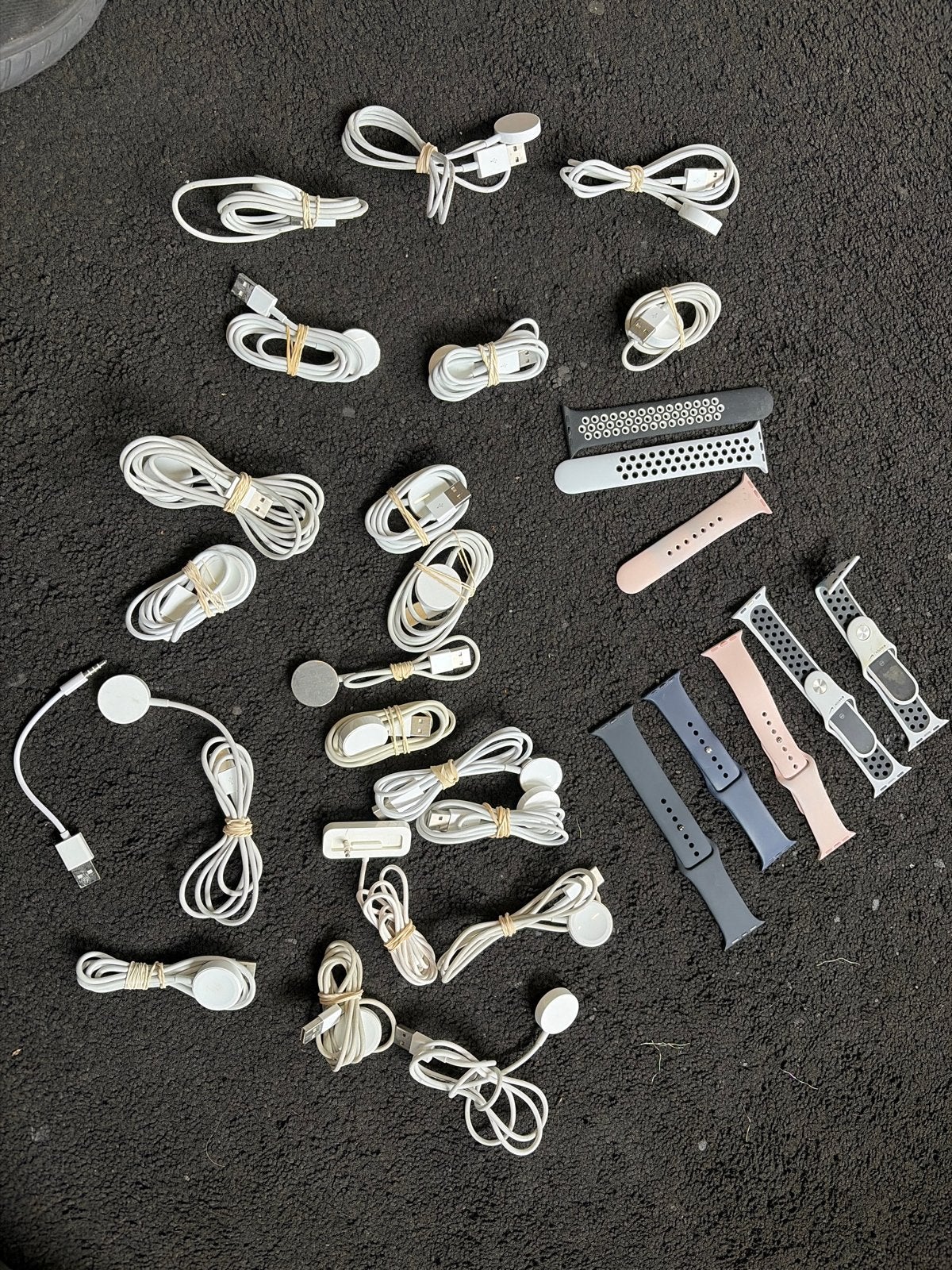 Diverse Apple accessoires: kabels, opladers, oordopjes, band, Gebruikt, Geen, Overige typen, Ophalen of Verzenden