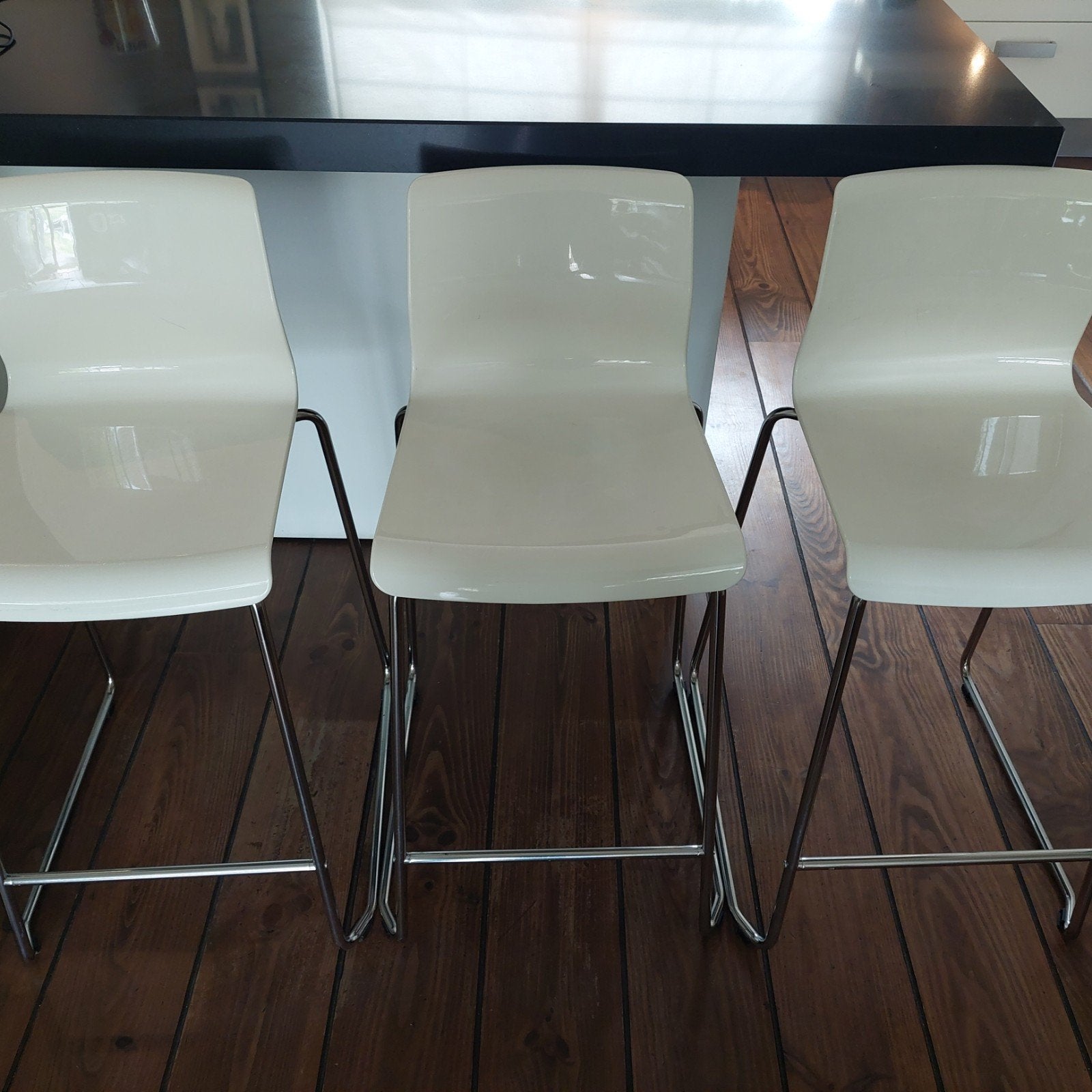 3x Ikea Glenn barkruk wit, Gebruikt, Met voetsteun, 60 tot 90 cm, Ophalen of Verzenden