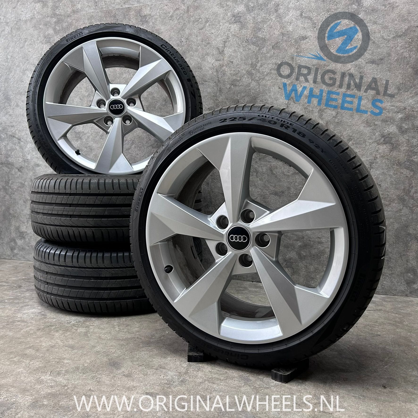 18 inch originele velgen + ️ of ️ banden Audi A3 8Y 8Y