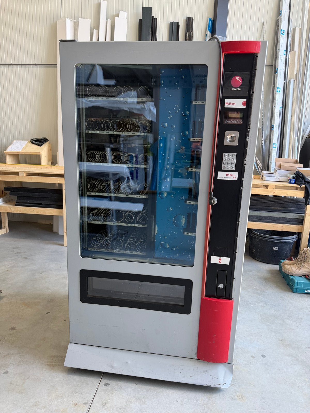 Vendingmachine - Selecta werkend weg gezet, Ophalen, Gebruikt