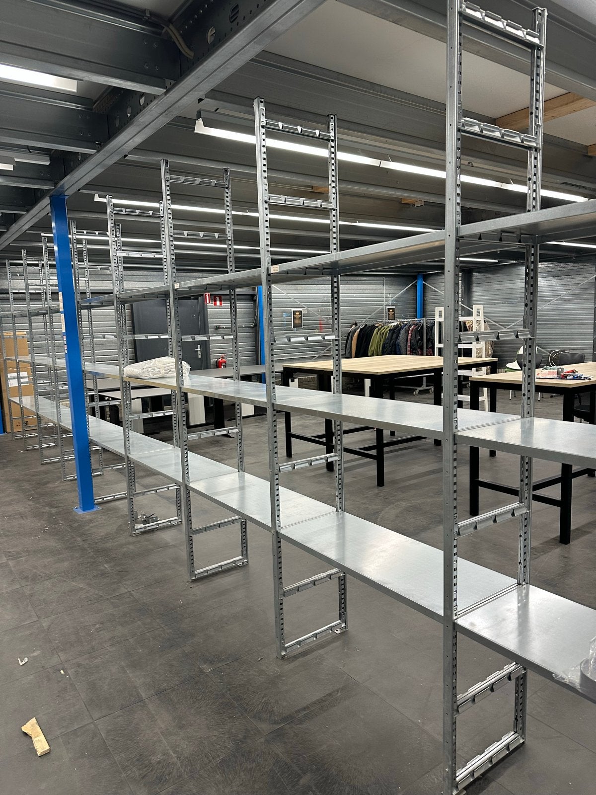 9 meter legbord stelling met 54 legborden - RVS, Ophalen