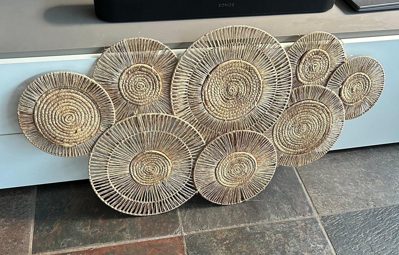 Wanddecoratie rotan cirkels op metalen frame. 96 cm breed, Gebruikt, Boho, Onbekend, Decoratieobject
