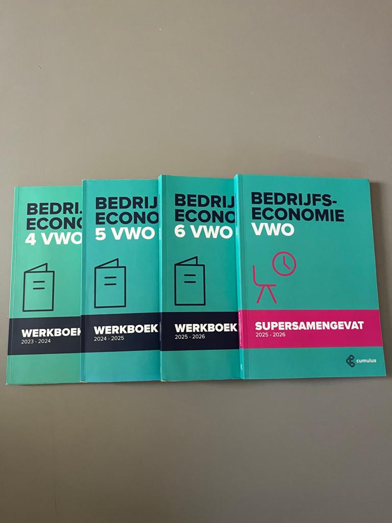 Cumulus Bedrijfseconomie VWO 4-6 (4 boeken), Ophalen of Verzenden, Gamma, Gelezen, Overige niveaus