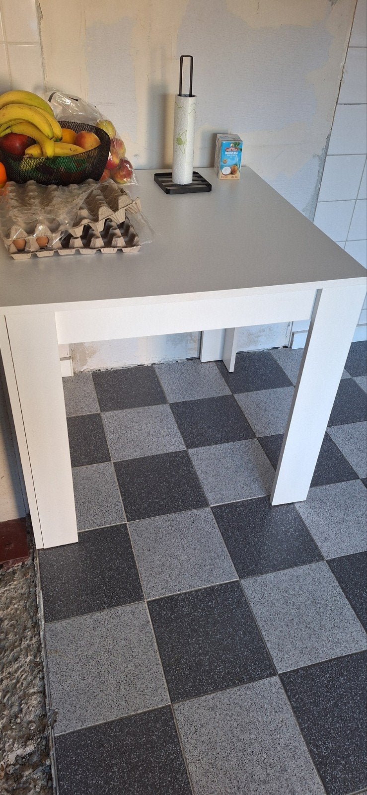 Ikea tafeltje wit, Ophalen, 50 tot 100 cm, Tot twee personen, 50 tot 100 cm