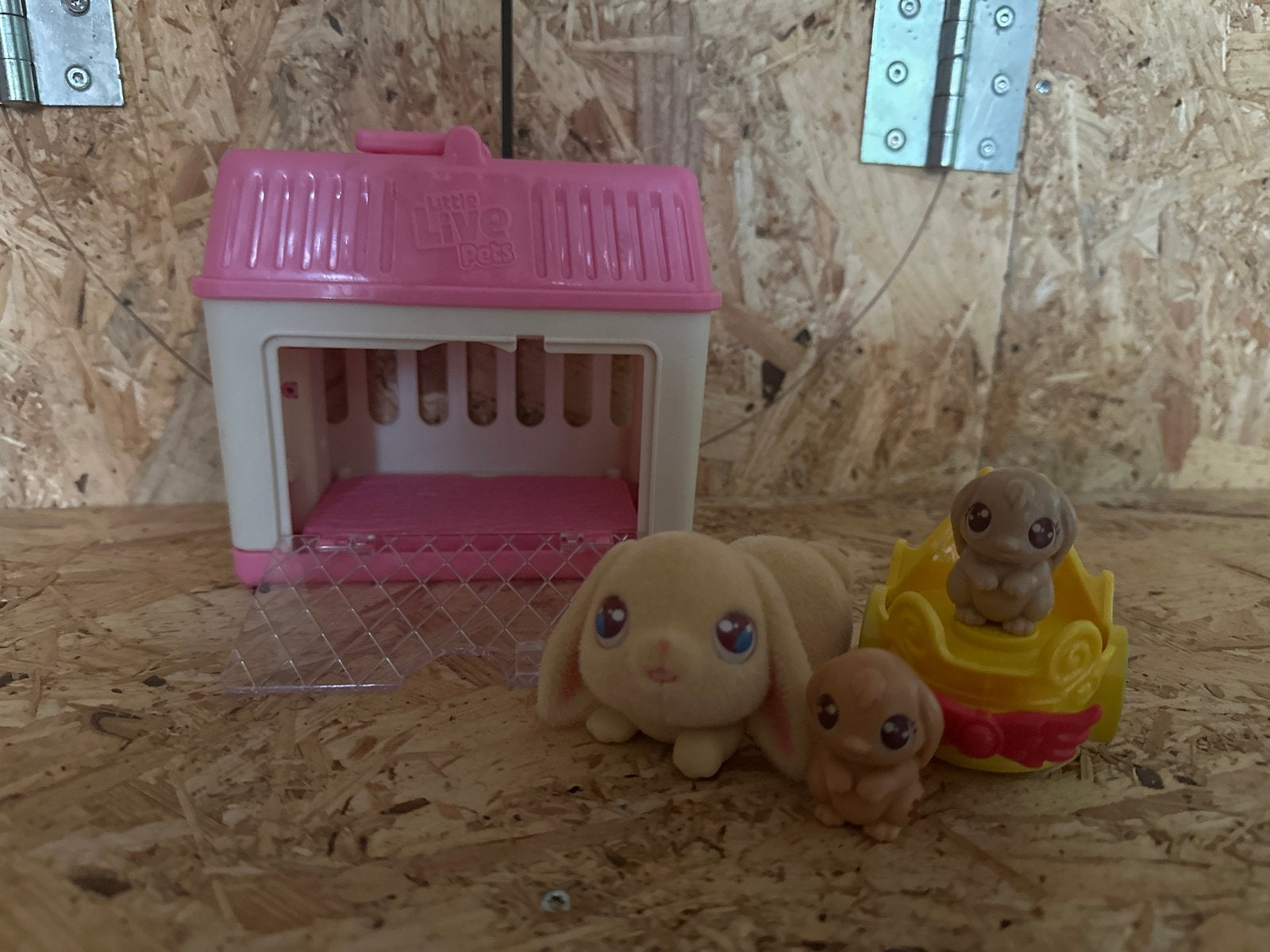 Little Live Pets Konijntjes met accessoires, Kinderen en Baby's, Speelgoed | Overig, Ophalen of Verzenden, Gebruikt, Jongen of Meisje