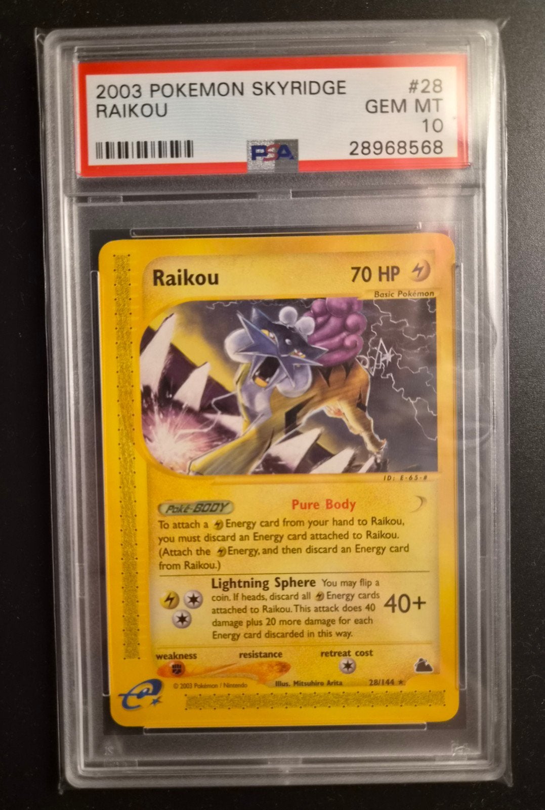 Raikou #28 2003 Pokemon Skyridge PSA 10 Engels, Ophalen of Verzenden, Zo goed als nieuw, Losse kaart