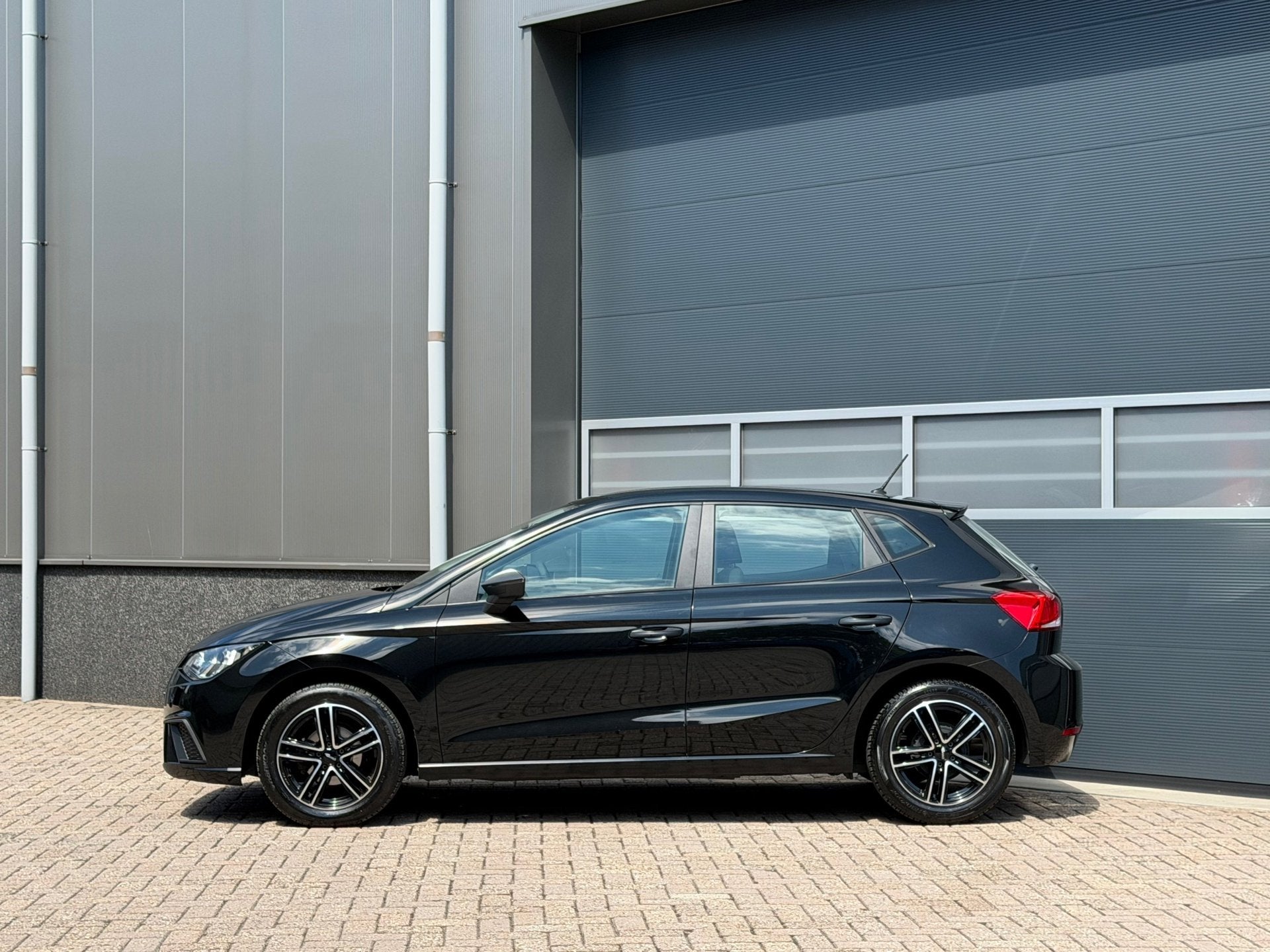 Seat Ibiza 1.0 MPI Reference bj.2018 Airco|Pdc|Lm velg|Cc., Stof, Euro 6, 540 kg, Bedrijf