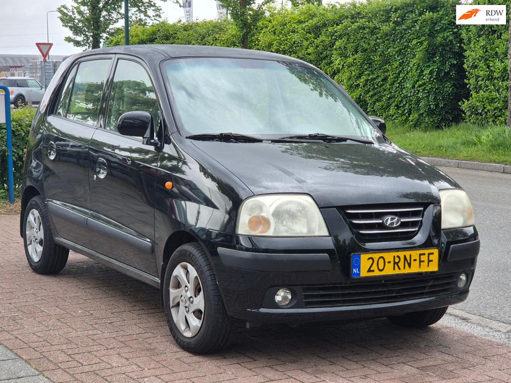 Hyundai Atos 1.1i Dynamic *AUTOMAAT, 15 km/l, Gebruikt, 31 €/maand, 4 cilinders