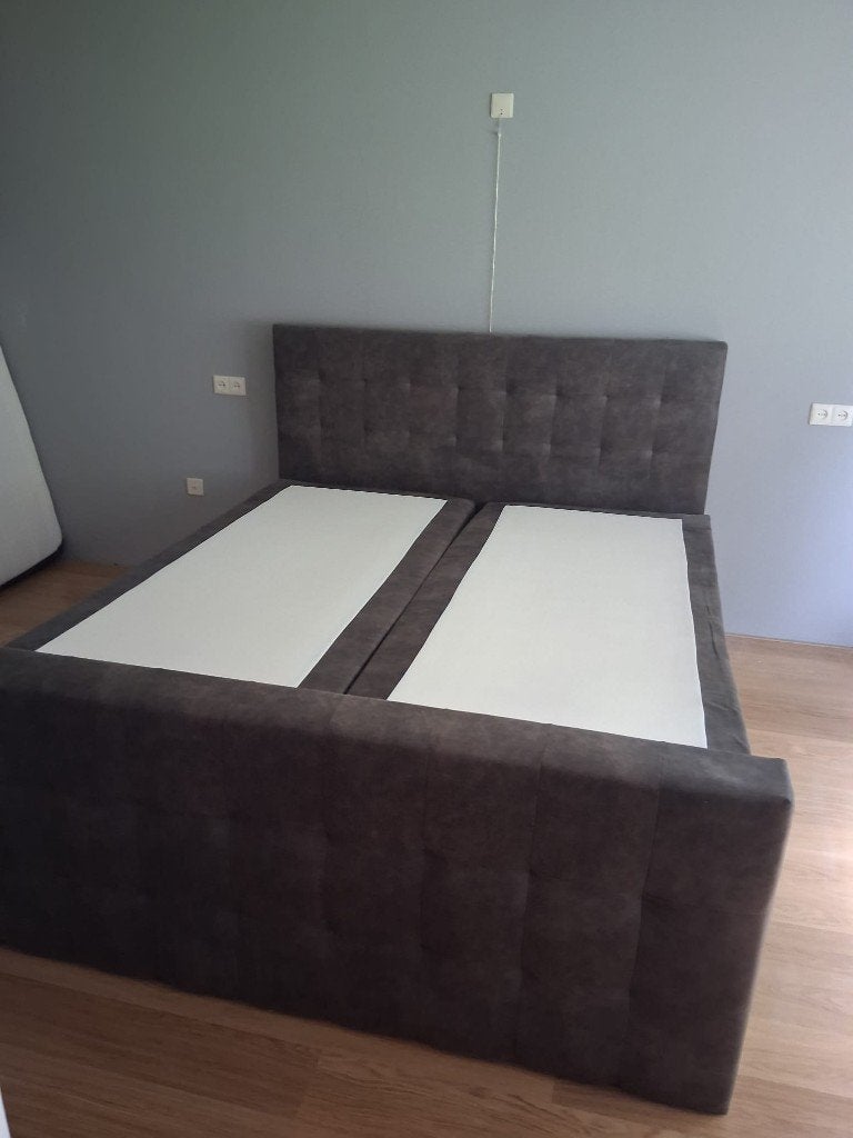 Luxe electrisch verstelbare boxspring 2 persoons 200 x 180, Ophalen, Overige materialen, Tweepersoons, 180 cm