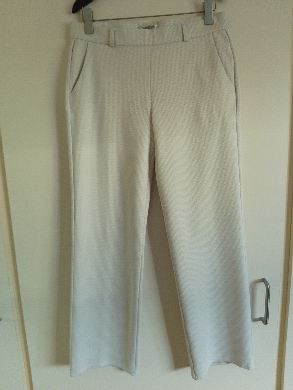 Broek Raphaela by Brax maat 38, Maat 38/40 (M), Wit, Ophalen of Verzenden, Zo goed als nieuw