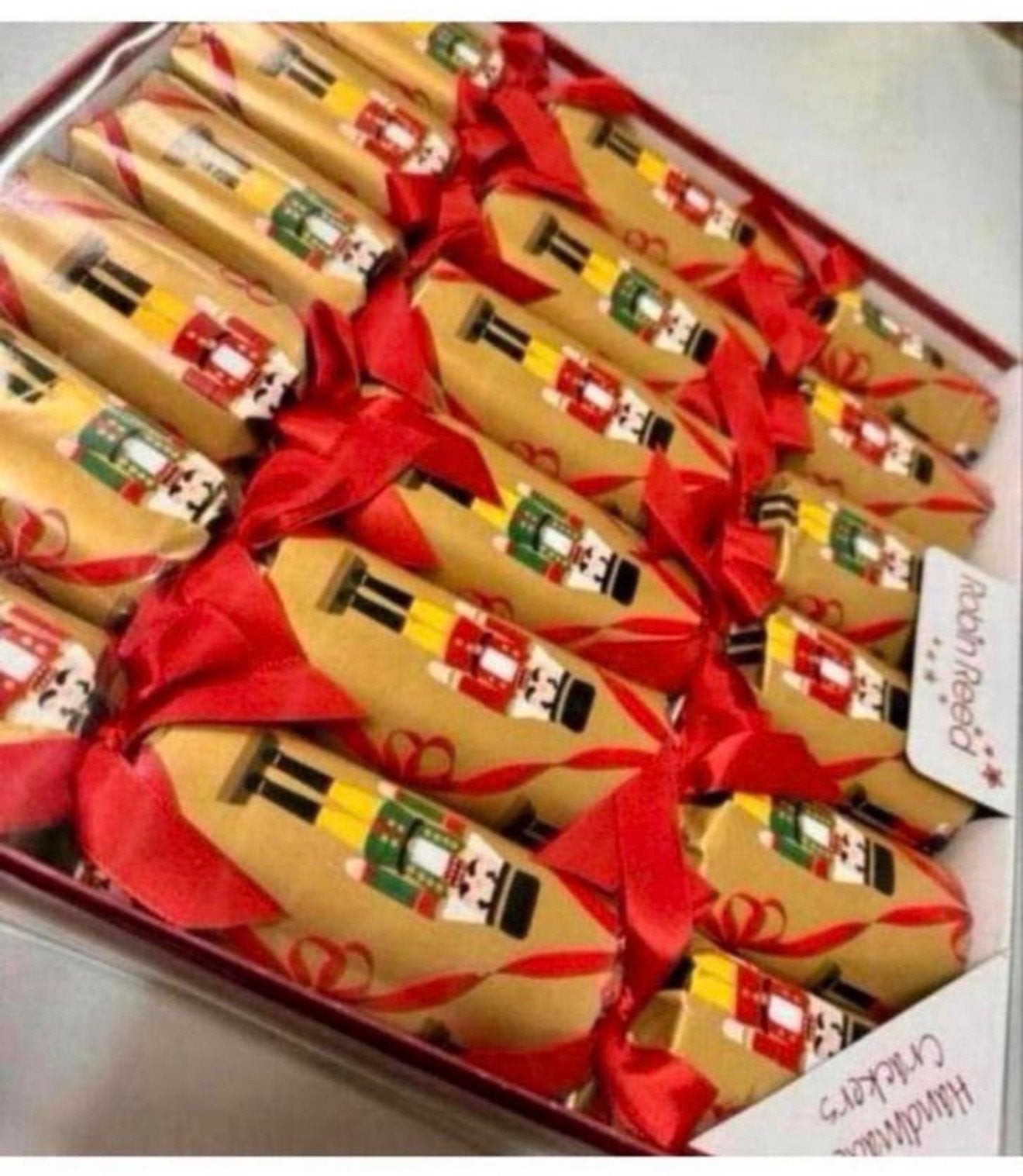 Robin Reed 6 Handmade Christmas Crackers - Kerst knalbonbon, Nieuw, Ophalen of Verzenden, H, H