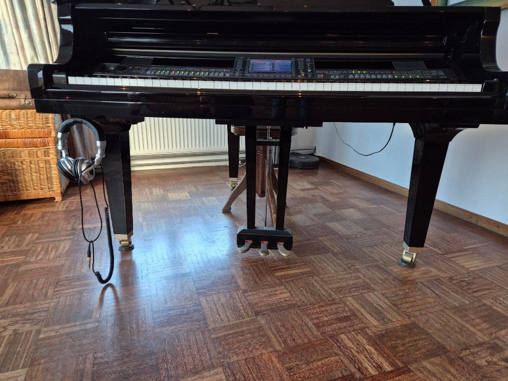 Yamaha CGP1000 digitale vleugel, Muziek en Instrumenten, Piano's, Ophalen, Zwart, Digitaal, Zo goed als nieuw