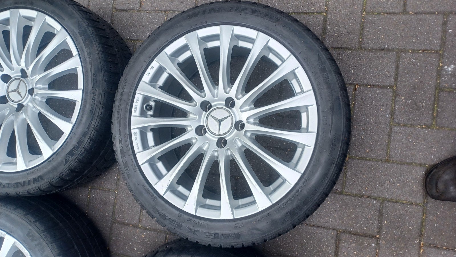 sportvelgen winterbanden mercedes a klasse 225 45 18 5x112, Auto-onderdelen, Ophalen, 18 inch, Gebruikt, Banden en Velgen
