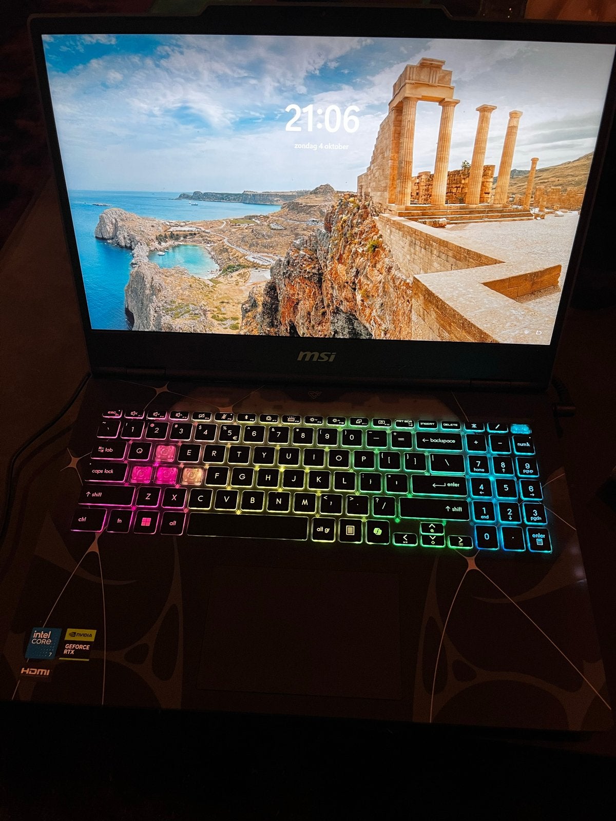 MSI Cyborg 15 B2RWGKG-482NL