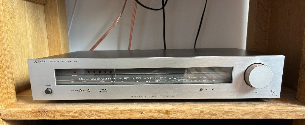 Luxman T1 AM/FM Stereo Tuner, Ophalen of Verzenden, Gebruikt