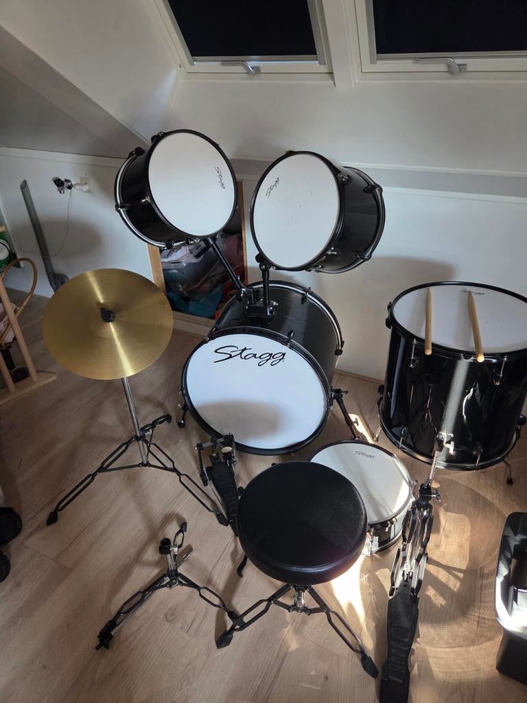 Compleet Stagg drumstel voor beginners, Ophalen