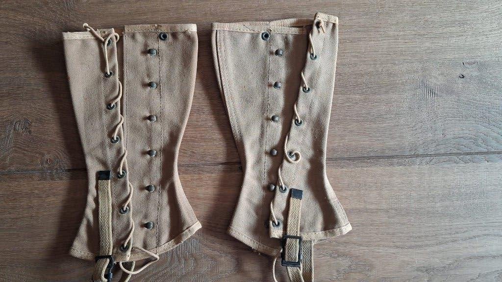 US MC Beenkappen khaki 1942-1943 Marine Corps, Verzamelen, Verzenden, Marine, Amerika, Kleding of Schoenen