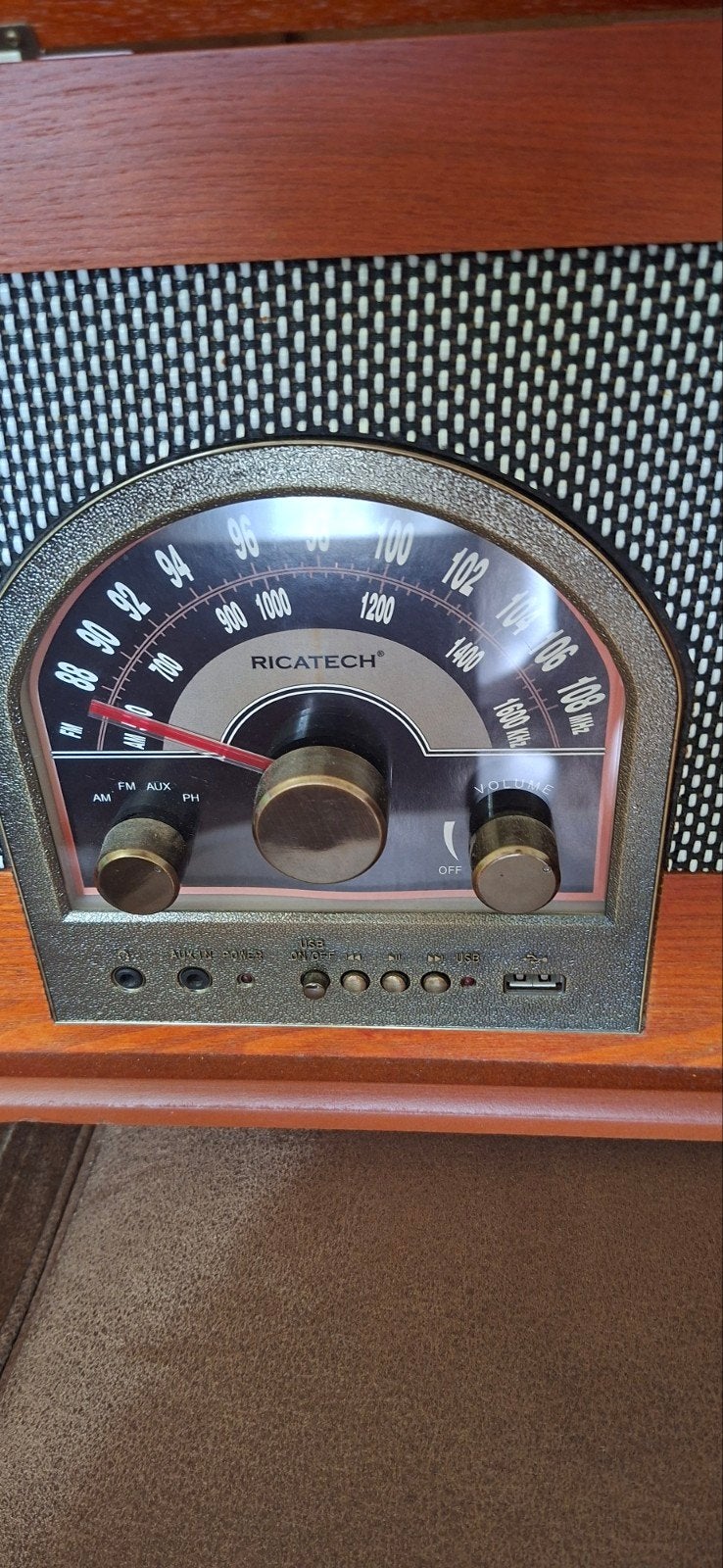 Ricatech platenspeler met radio en USB-aansluiting, Overige merken, Gebruikt, Ophalen of Verzenden, USB-aansluiting
