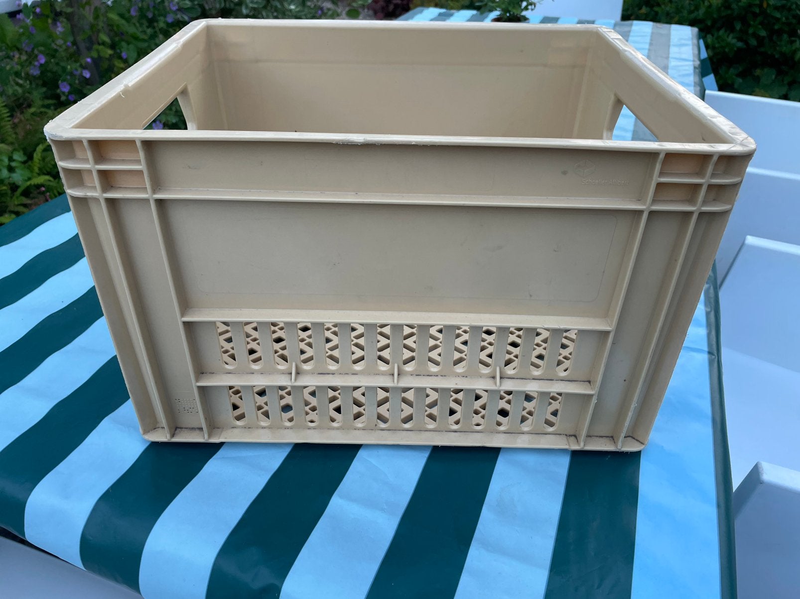 Fietskrat licht beige voor transport / Cortina fiets, Fietsen en Brommers, Fietsaccessoires | Fietsmanden, Ophalen, Gebruikt, Fietskrat