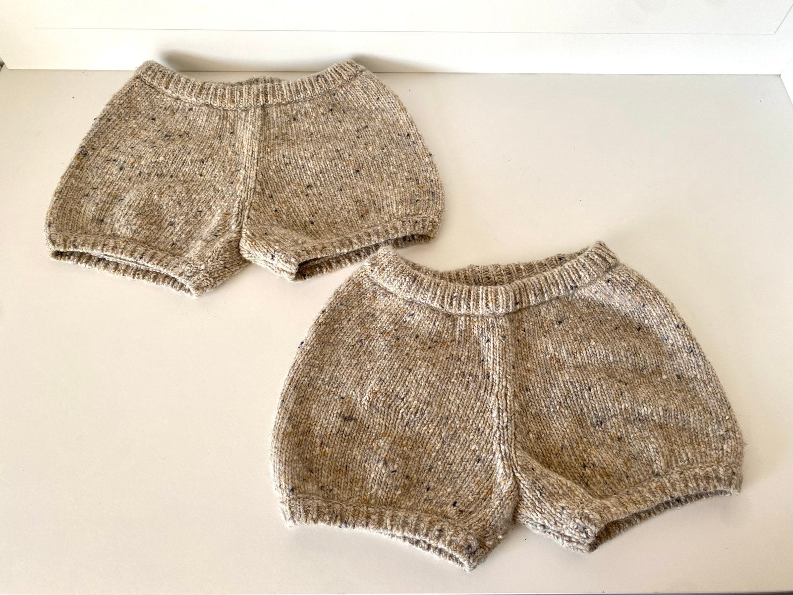 Set van 2 wollen gebreide babybroekjes - ARKET - Maat 74/80, Ophalen of Verzenden, Zo goed als nieuw, Jongetje of Meisje