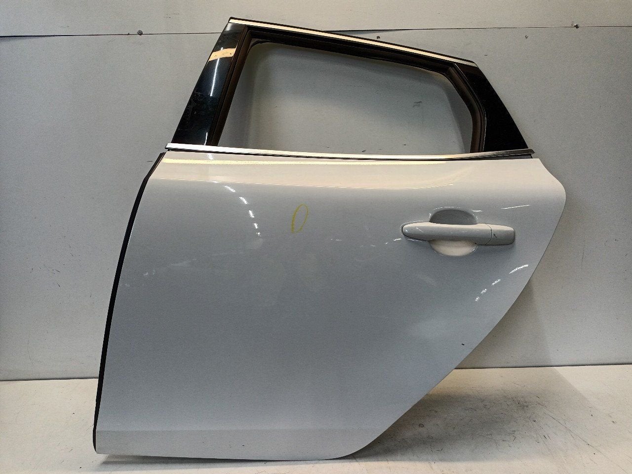 Portier links achter Volvo V40, Auto-onderdelen, Carrosserie en Plaatwerk, Onderdelen@venauto.nl, Van der Ven Autorecycling B.V.