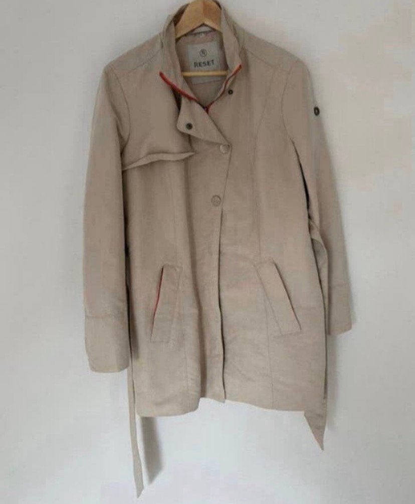 Lange beige jas, tussendoor jas, zomerjas. Maat L, Verzenden, Zo goed als nieuw, Maat 42/44 (L), Beige