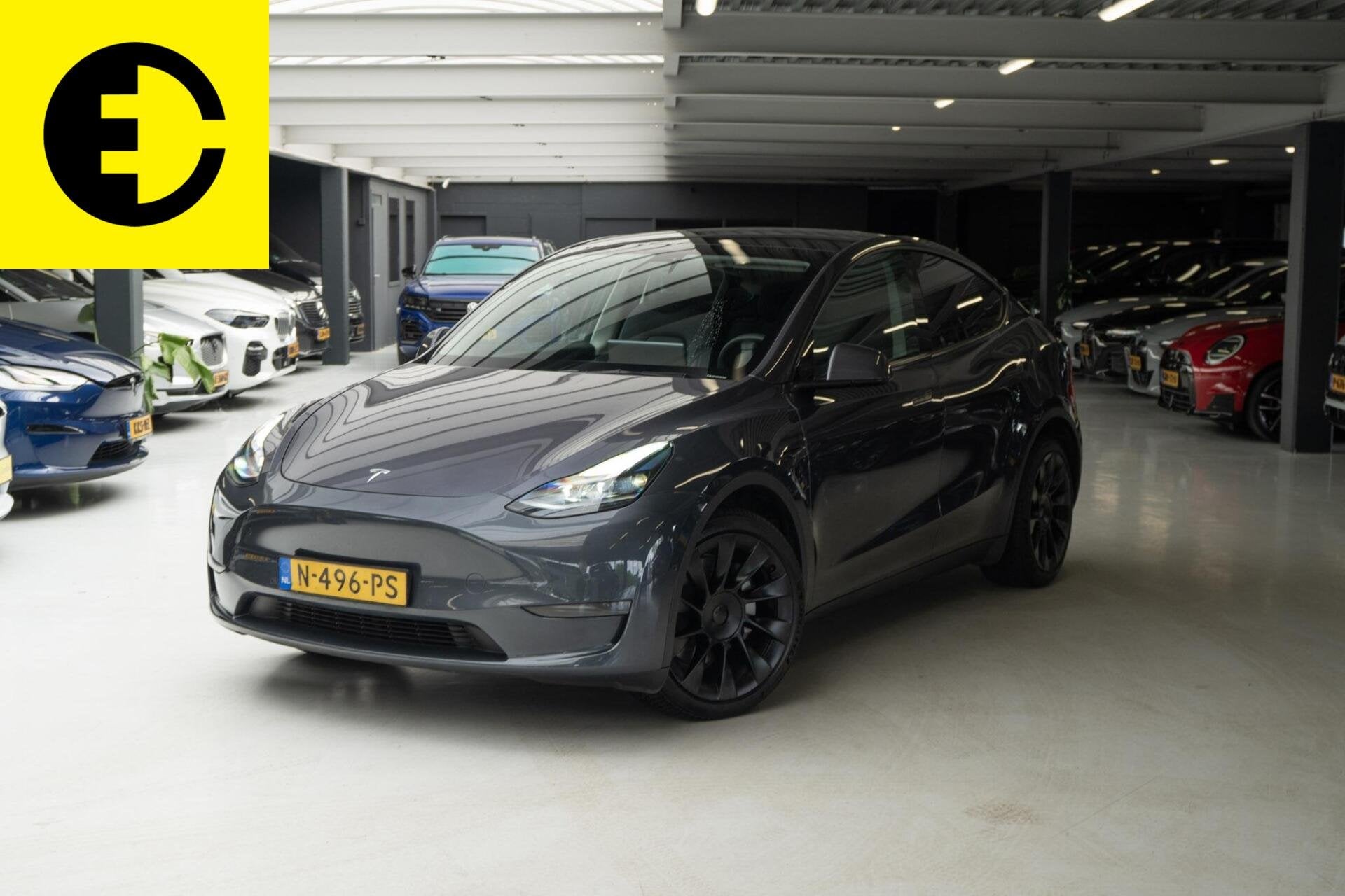 Tesla Model Y Long Range AWD 75 kWh | SoH 92,2% | Warmtepomp, Automaat, Gebruikt, Zwart, 351 pk