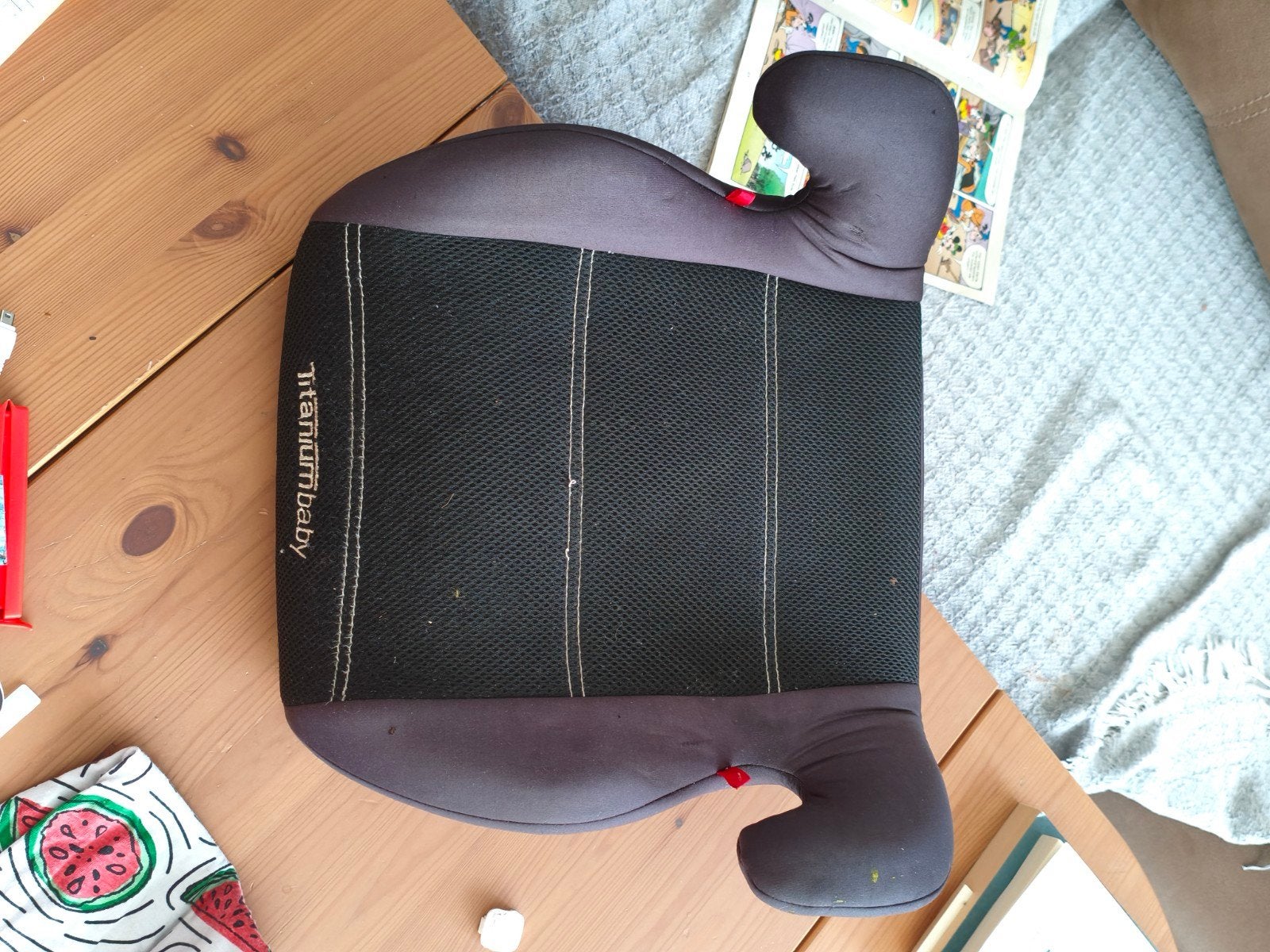 Titaniumbaby zitverhoger - Gebruikt, 15 t/m 36 kg, Ophalen, Overige merken, Gebruikt