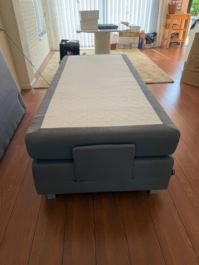 Karlsson elektrisch bed, Ophalen, Gebruikt, 90 cm, Eenpersoons