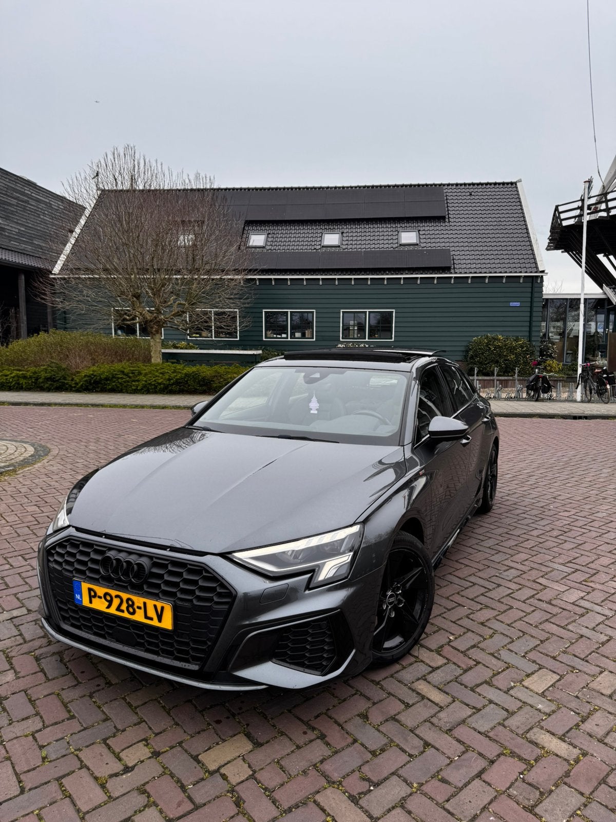 Audi A3 30 Tfsi S-tronic 2021 2x S-Line pano/sfeer/leer, Zwart, Leder, 999 cc, Te koop