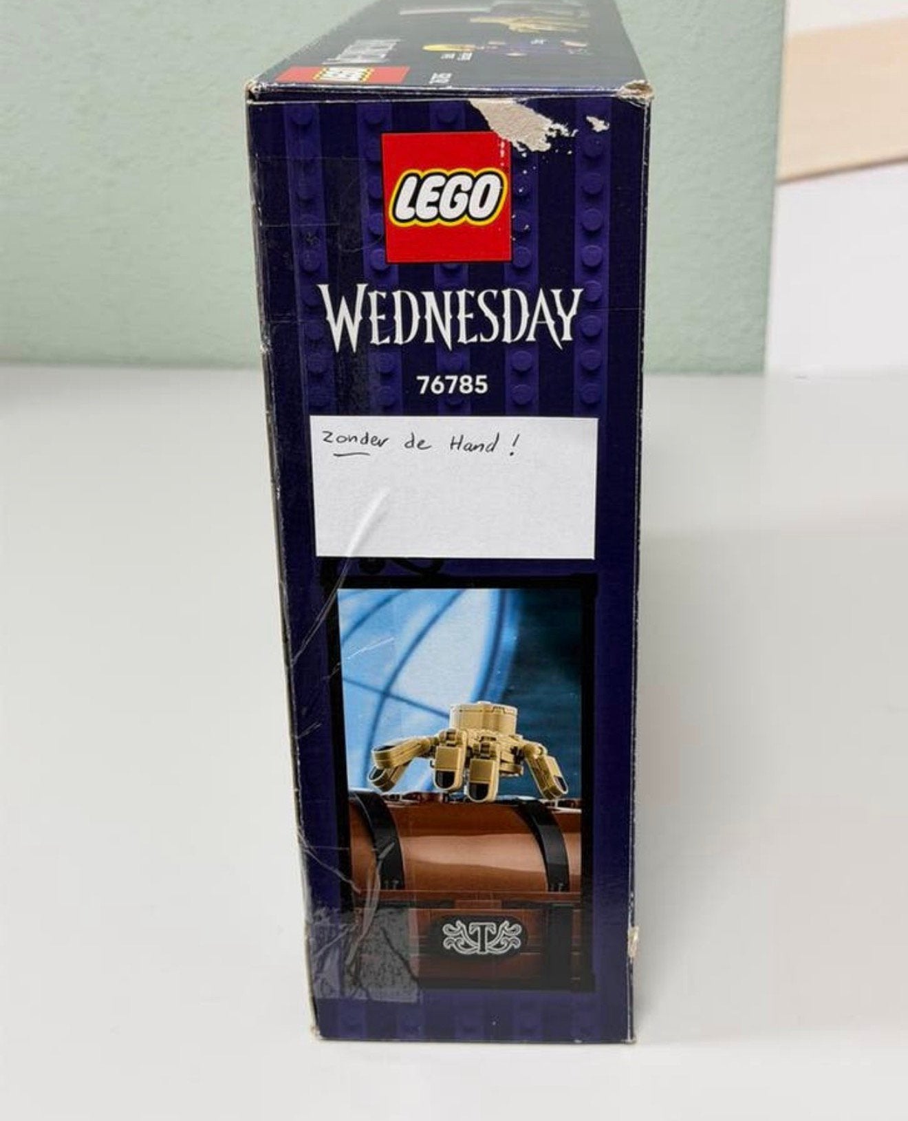 LEGO Wednesday 76785 Thing’s Apartment LETOP Incompleet Set, Lego, Ophalen of Verzenden, Zo goed als nieuw, H