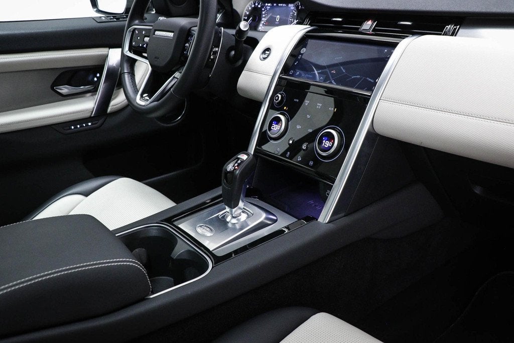 Land Rover Discovery Sport P300e 1.5 R-Dynamic SE | PANORAMA, Auto's, Land Rover, Automaat, 309 pk, 1497 cc, Gebruikt