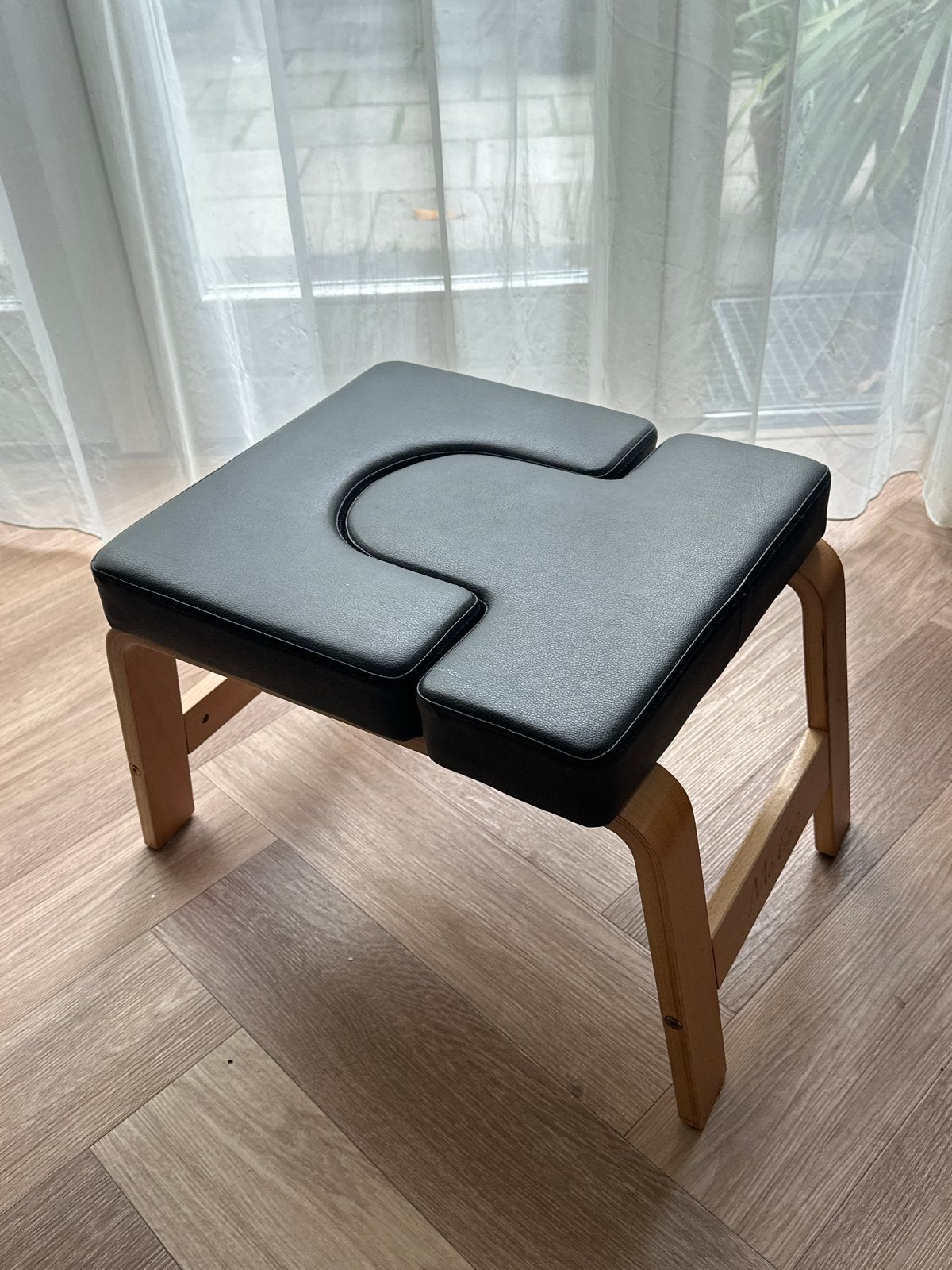 Me Time yoga stoel hoofdstand, Ophalen of Verzenden, Zo goed als nieuw, Hout