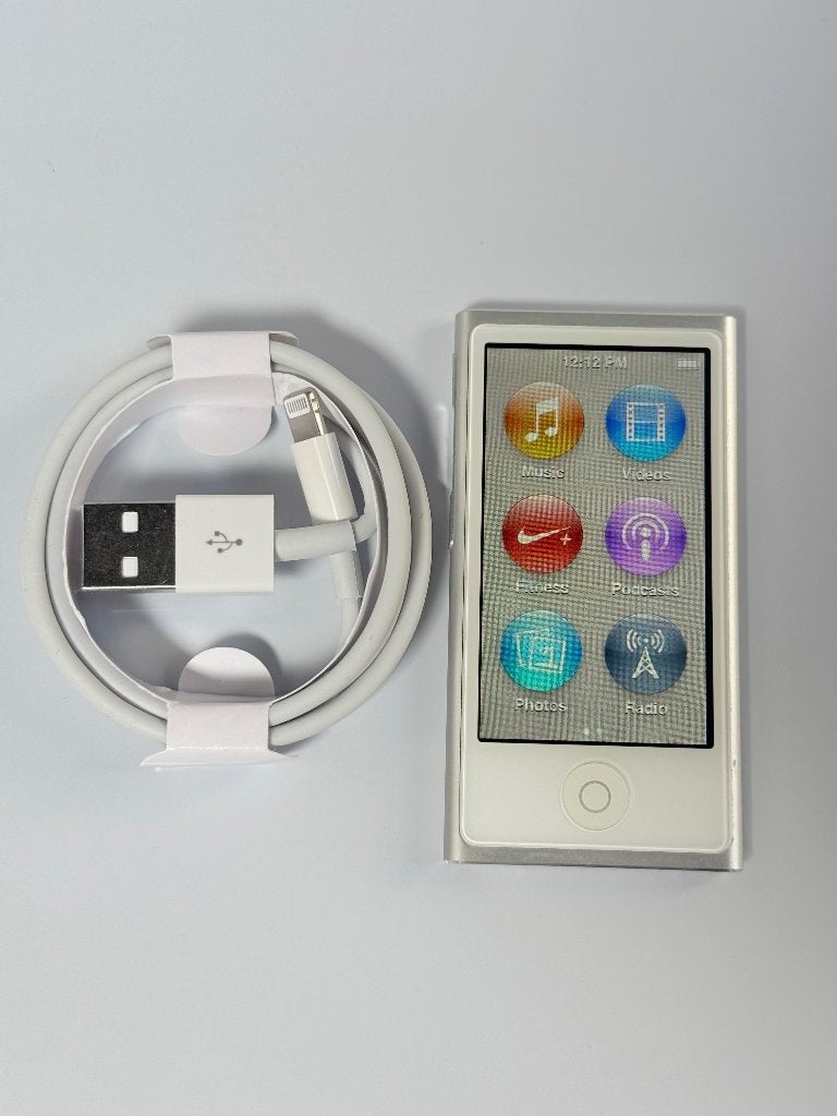 Apple iPod Nano 7e Generatie Zilver 16GB, Audio, Tv en Foto, Mp3-spelers | Apple iPod, Ophalen of Verzenden, Zo goed als nieuw