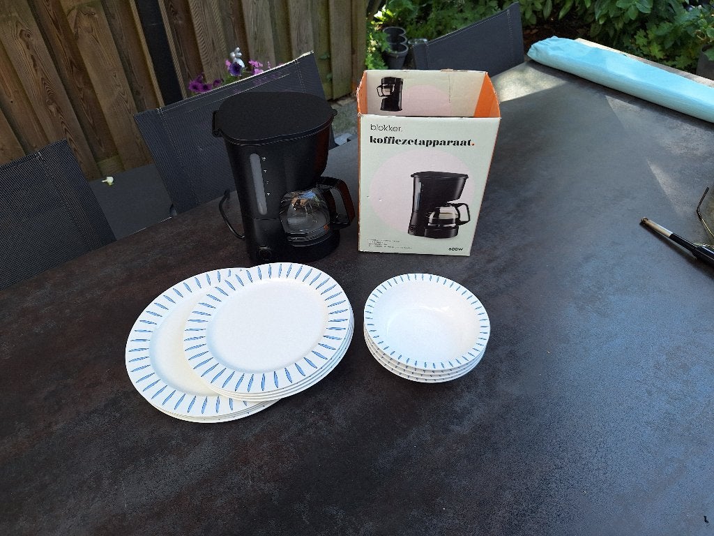 Mepal servies en koffiezet apparaat., Caravans en Kamperen, Ophalen, Gebruikt