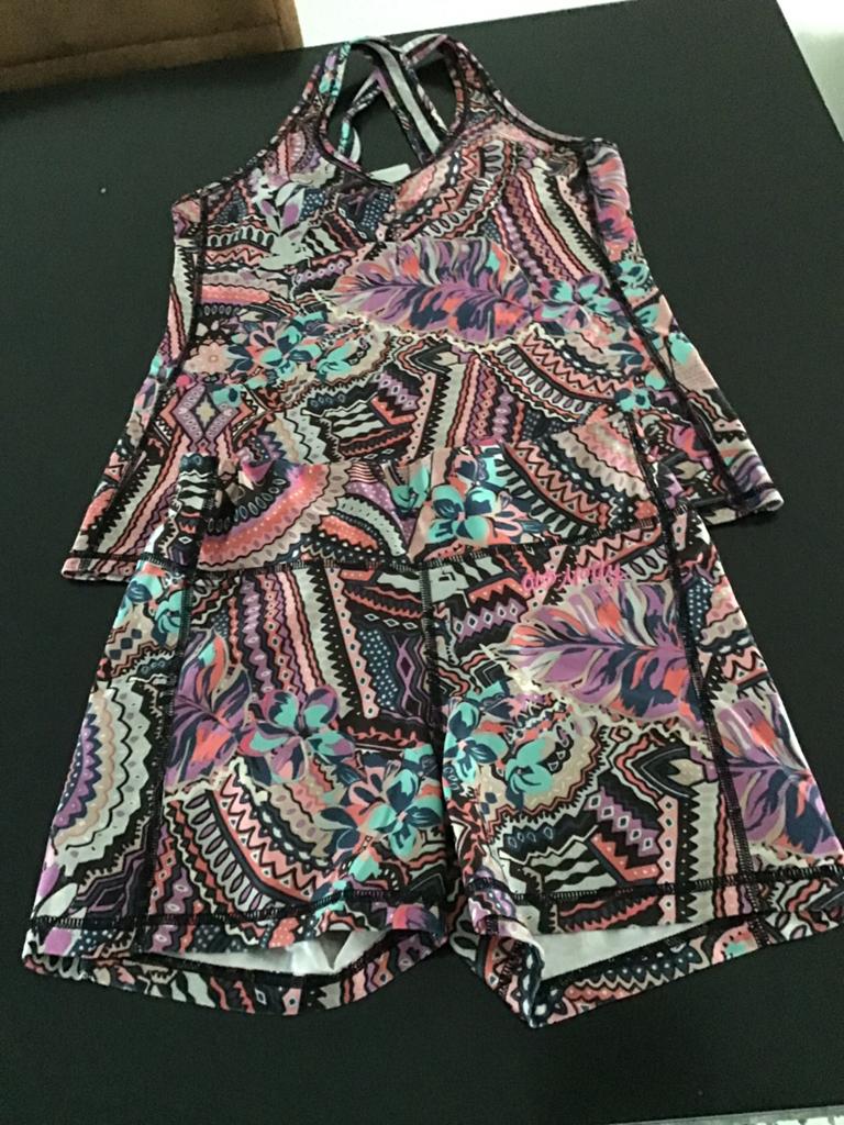 Odd Molly Kleurrijke sportset: top en short mt S, Kleding | Dames, Overige kleuren, Ophalen of Verzenden, Maat 36 (S), Fitness of Aerobics