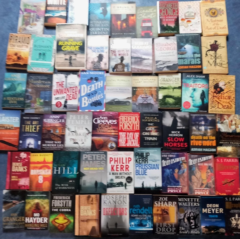 CRIME Agatha Raisin, Miss Marple, ElizabethGeorge,Sue Minix, Ophalen of Verzenden, Zo goed als nieuw