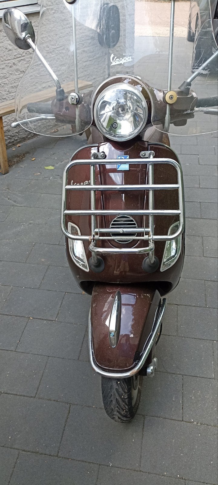 Vespa LX50 4takt Lees tekst aub!Bij 300 euro is de koop rond, Fietsen en Brommers, Scooters | Vespa, Ophalen, Gebruikt, Maximaal 45 km/u