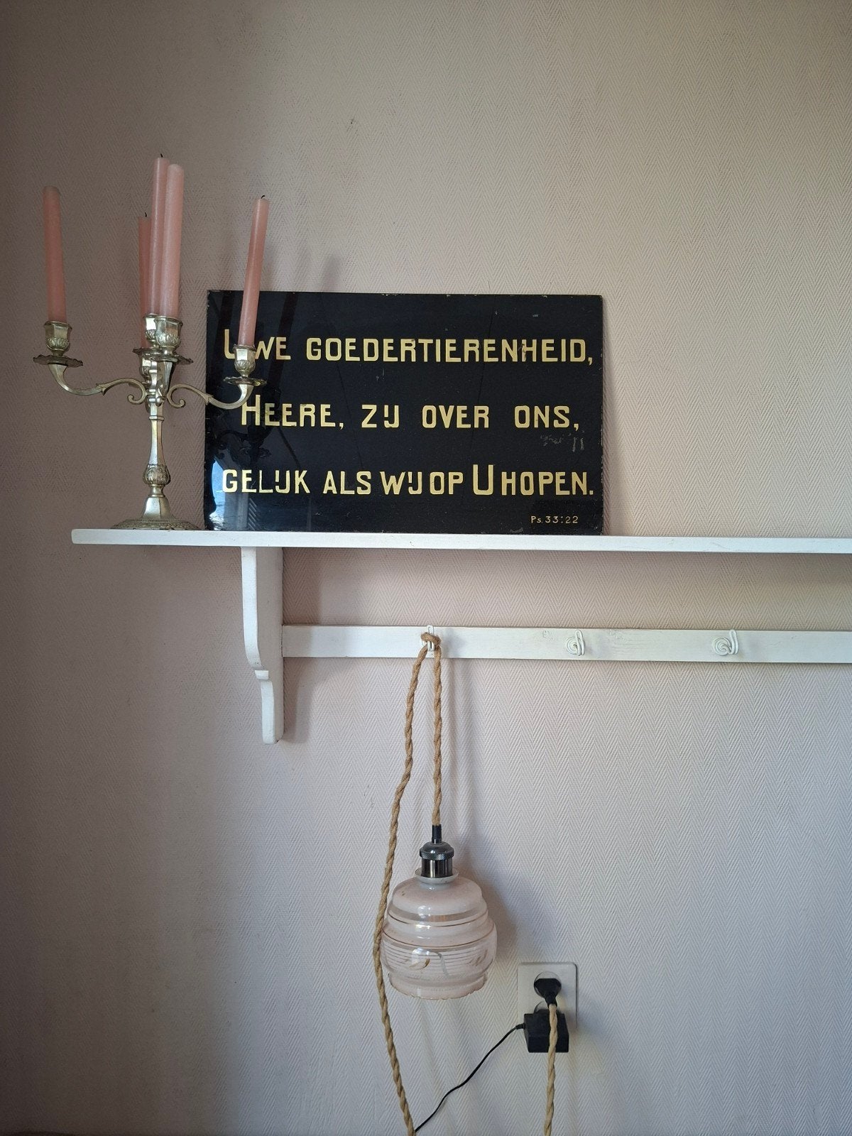 Antieke glazen plaat met Bijbeltekst (Psalm 33:22), Ophalen of Verzenden