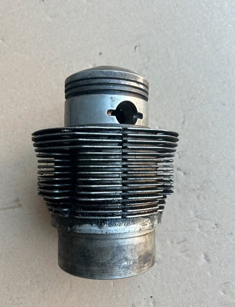 Originele MAHLE cilinder + zuiger Porsche 911 2.0E 1969, Ophalen of Verzenden, Gebruikt, Porsche