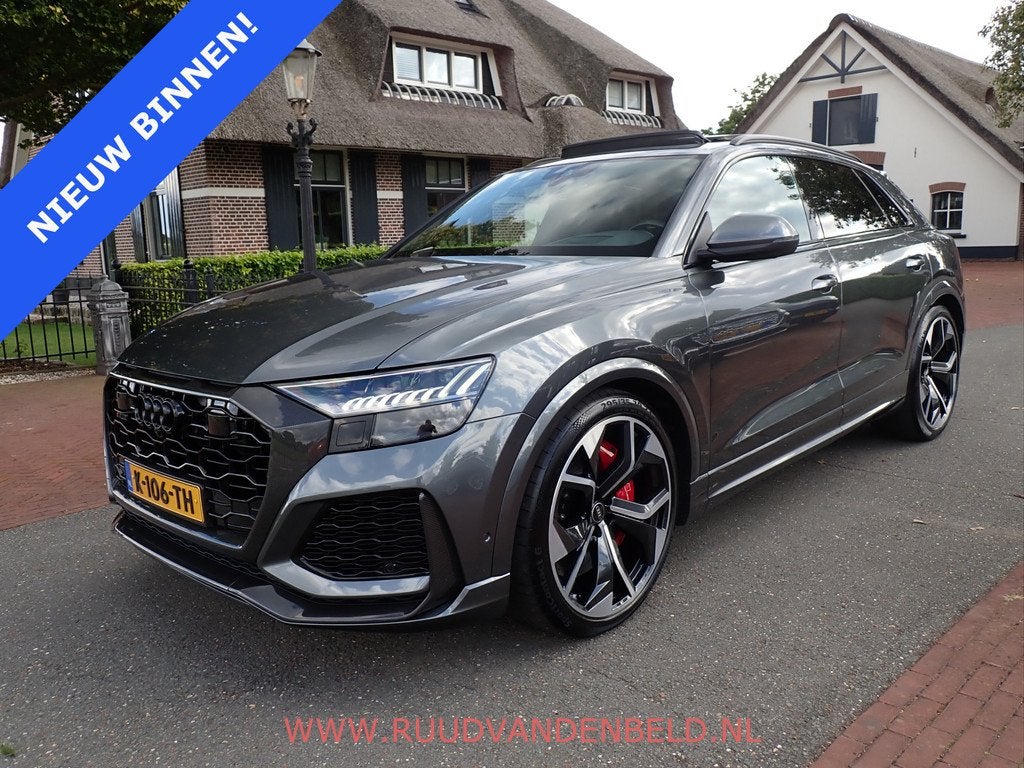 Audi RSQ8 4.0TFSI QUATTRO CARBON/CERAMIC/ACC/MASSAGE/VENTILA, Gebruikt, Met garantie (alle), 600 pk, Bedrijf