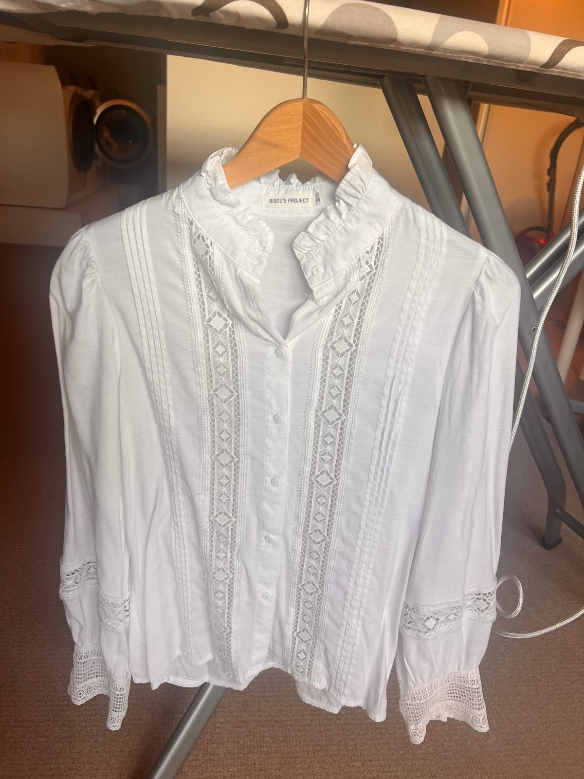 Bisou's Project Witte Blouse met Kant - Maat S, Kleding | Dames, Blouses en Tunieken, Ophalen of Verzenden, Zo goed als nieuw