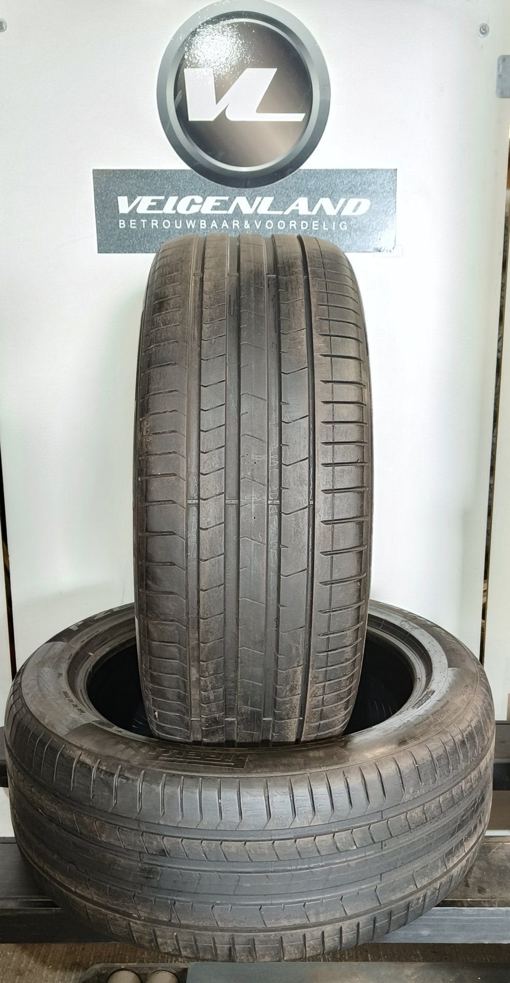 Pirelli P Zero 285-45-21 2854521 285/45R21, Auto-onderdelen, Banden en Velgen, Gebruikt, -, 275 mm, -
